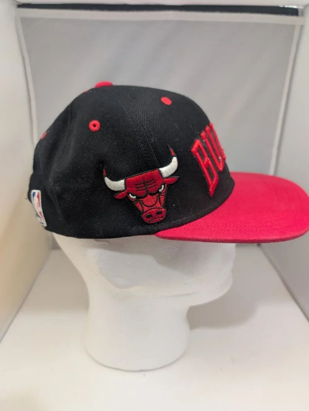 Chicago Bulls 2016 Adidas NBA Snapback Cap Hat Black Embroidered One size Youth